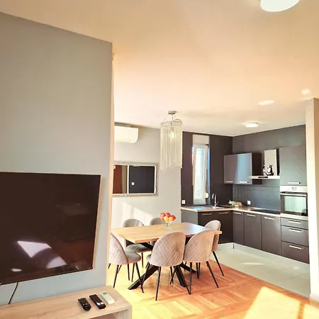 Haja Διαμέρισμα Ζαντάρ