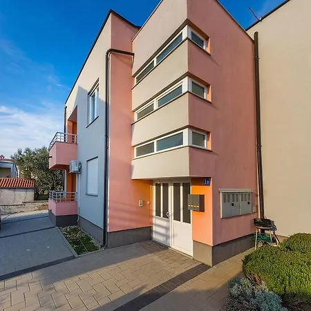 Apartamento Haja Zadar